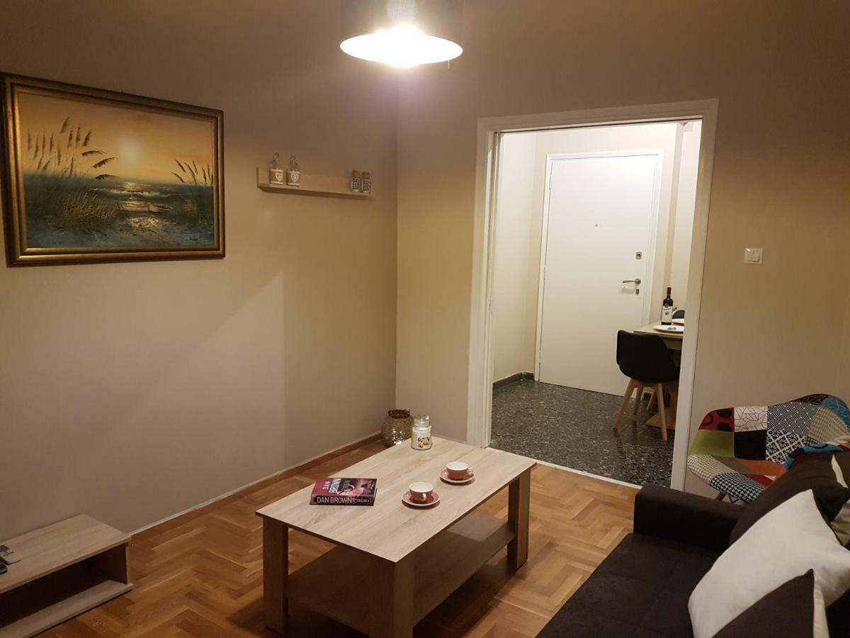 Апартаменти Katehaki Metro Flat Афіни Екстер'єр фото